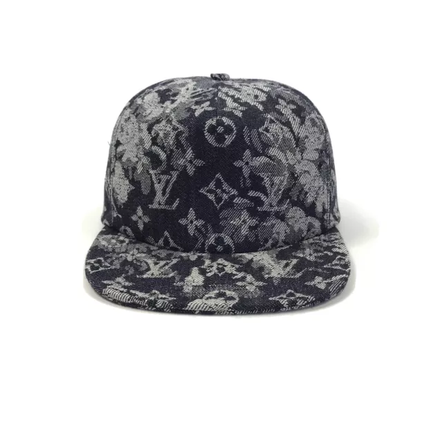Louis Vuitton MY MONOGRAM ECLIPSE HAT in 12131 Stockholm for SEK 2,300.00  for sale