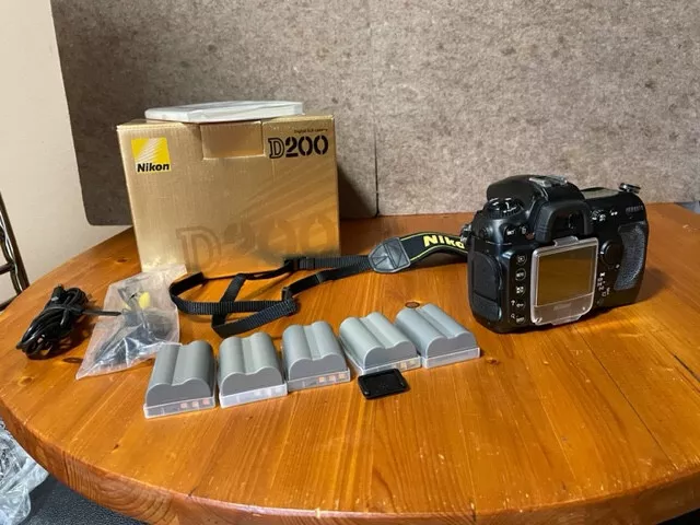 Nikon D200 DSLR-Digitalkamera (10 Megapixel) Gehäuse