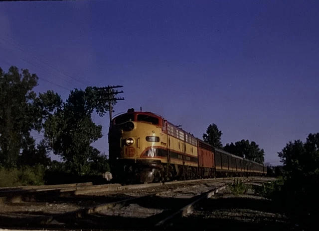 Vtg 35mm Slide Kansas City Southern Railroad Train Engine 28