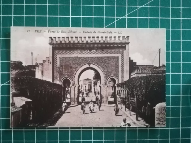 HH317 CPA TBE Photo circa 1910 Maroc - animée - Fez Bab Bou Jeloud
