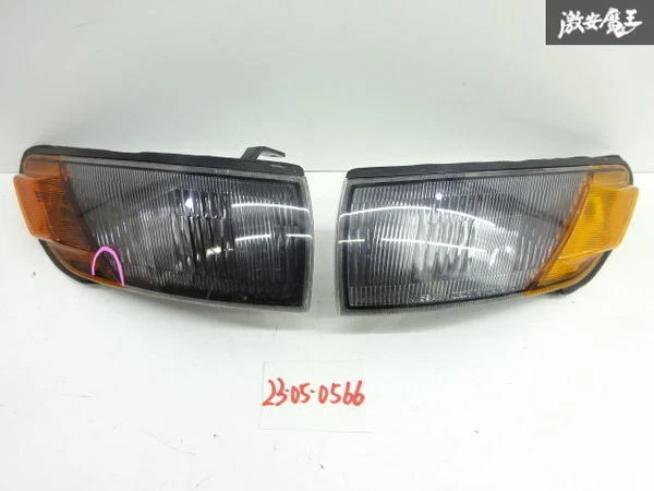 JDM Nissan Genuine S13 240SX Silvia Front Turn Signal Corner Light Left Right JDM Nissan Genuine S13 240SX Silvia Front Turn Signal Corner Light Left Right