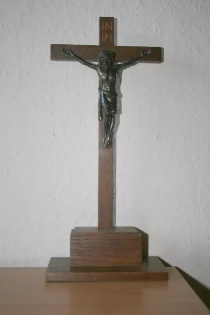 Kruzifix Standkreuz ca.32 cm mit Jesus Christus Metall Holz - Kreuz