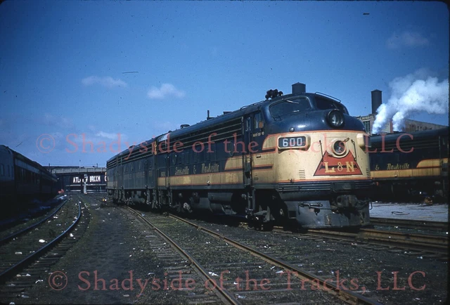 Louisville & Nashville L&N EMD FP7 Diesel #600 Original Slide Atlanta 1960 Louisville & Nashville L&N EMD FP7 Diesel #600 Original Slide Atlanta 1960