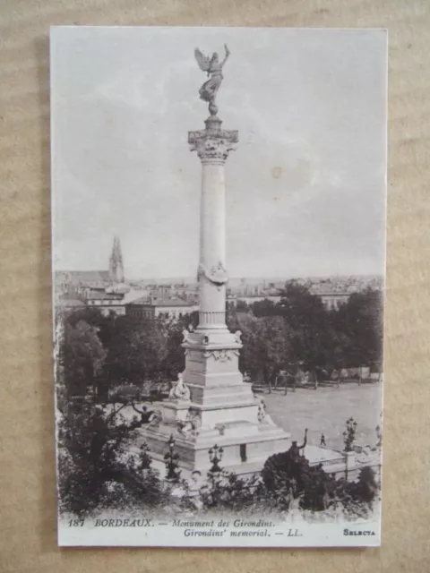 Cpa Bordeaux (33) Monument Des Girondins. Girondins' Memorial. Selecta.