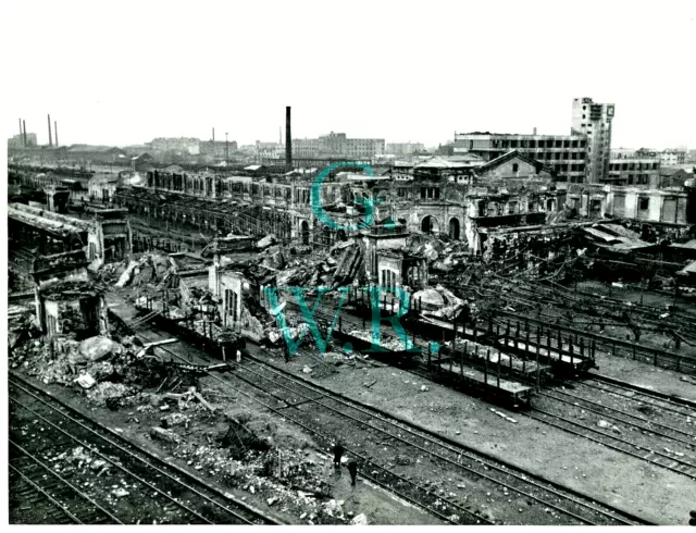 Original RVM Foto - zerstörter Bahnhof im Osten, 1943