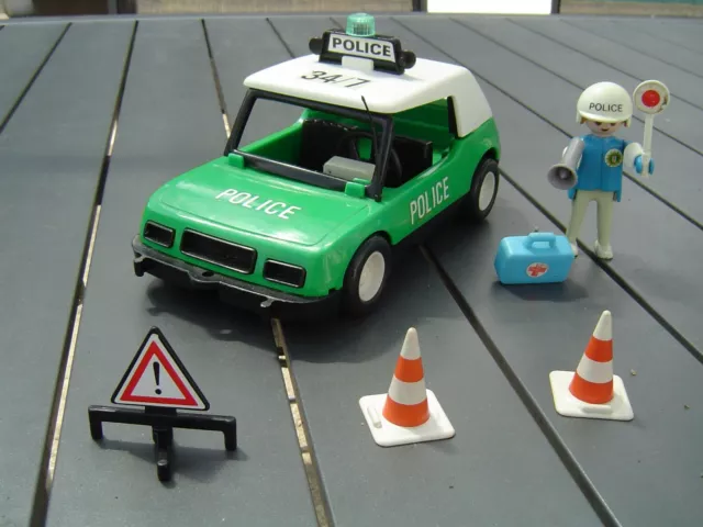 70640 - Playmobil Classic Cars - Citroën 2CV Playmobil : King Jouet, Playmobil  Playmobil - Jeux d'imitation & Mondes imaginaires