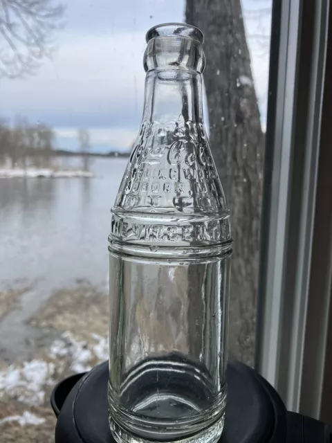 Vincent - Coca Cola Bottling Works - Auburn, Maine - Straight Side Coke Bottle