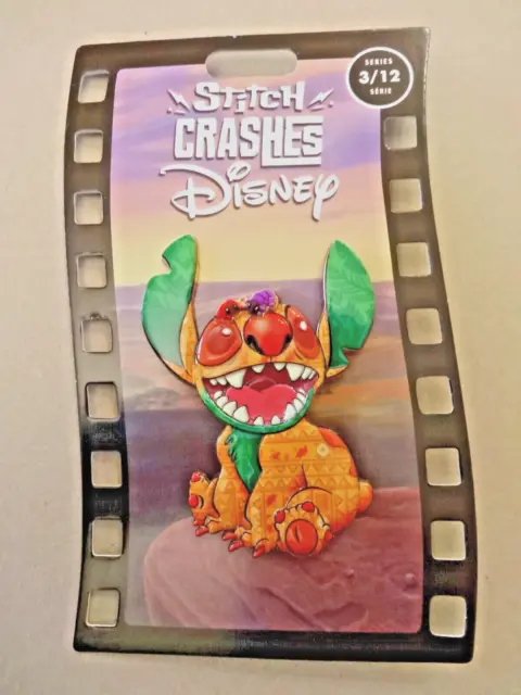 Pin's broche Stitch Crashes Disney Le Roi Lion 3/12 en édition limitée