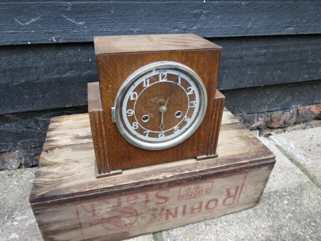 Vintage 8 Day Art Deco Bentima Striking Mantel Clock For Tlc