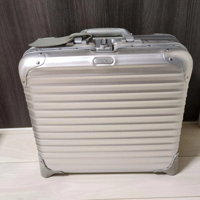 RIMOWA TOPAS BUSINESS Trolley Silver 2-wheels Carry Case Suitcase