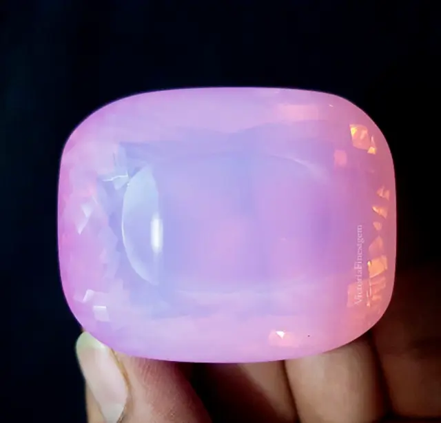 525 to 530 Cts Rose Quartz Faceted, Rose Quartz Gemstones Cushion Shape gemstone