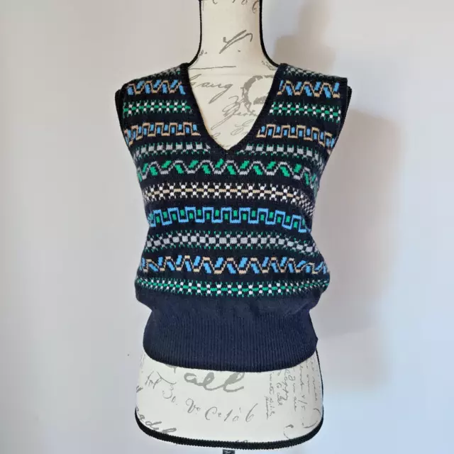 NWoT JUCCA Made in Italy Wool V-Neck Sleeveless Sweater Vest Fair Isle Women's M