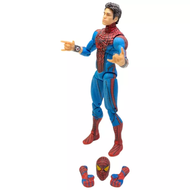 Diamond Select Marvel Select Amazing Spider-Man Unmasked Figure Disney Store 3