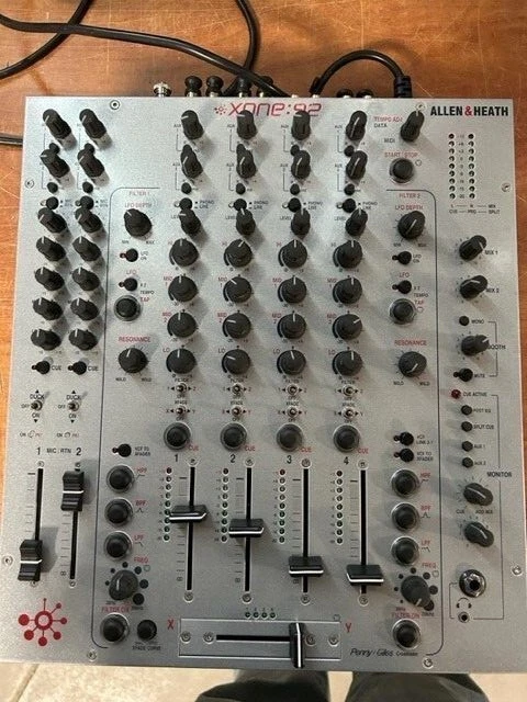 Allen & Heath XONE:92 Professional 6 Channel Mixer