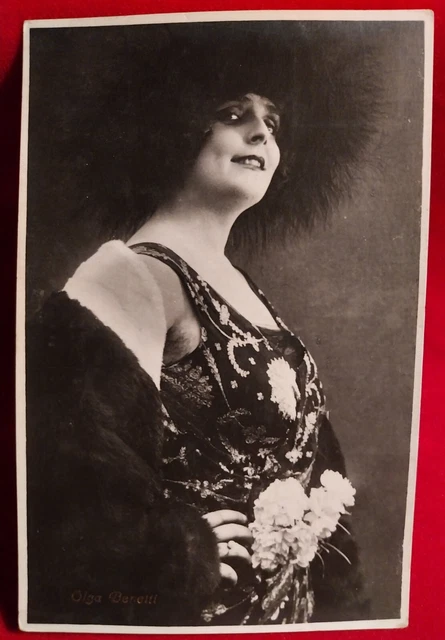 Cartolina Attrice Olga Benetti