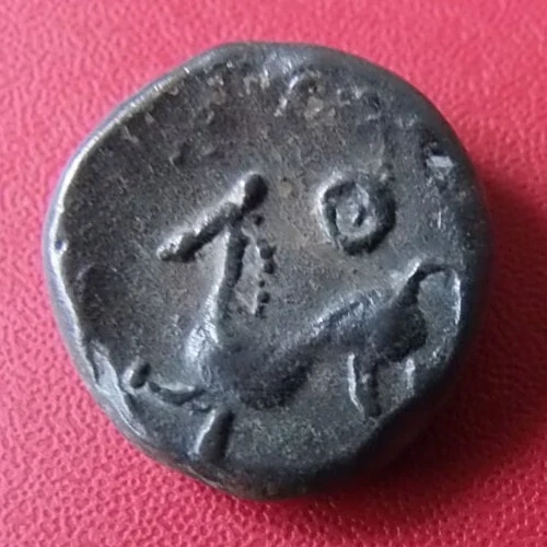 M64-Celtic Gaul uncertain bronze unit