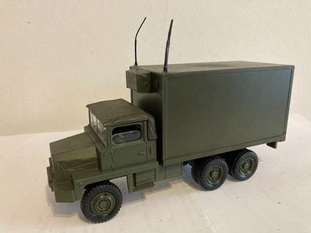 SOLIDO, Camion BERLIET GBC KT baché, militaire armée francaise bt SOLIDO, Camion BERLIET GBC KT baché, militaire armée francaise bt