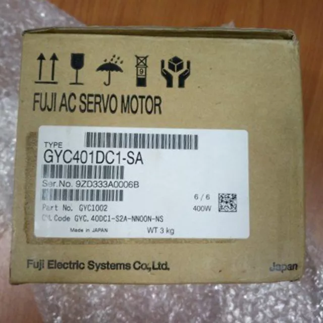 One Fuji GYC401DC1-SA GYC401DC1SA Servo Motor New In Box Expedited Shipping