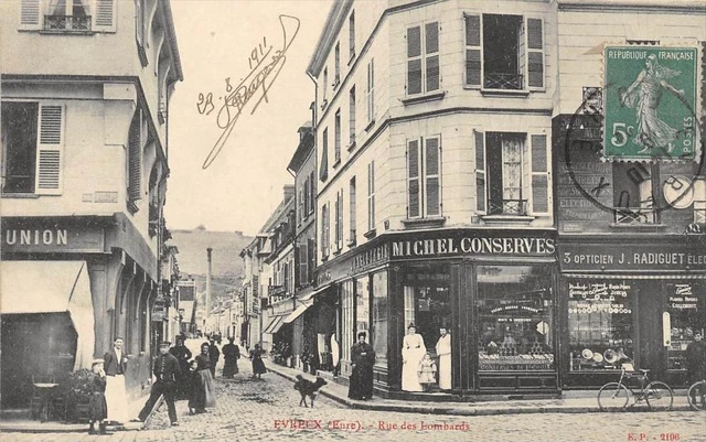 CPA 27 EVREUX RUE DES LOMBARDS (cliché pas courant belle cpa