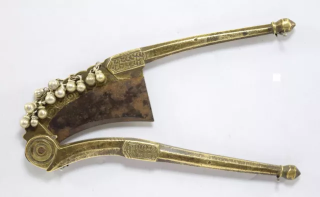 Indian Antique Brass Areca Nut Cracker Chiming Sound Decoration Bells.i12-194