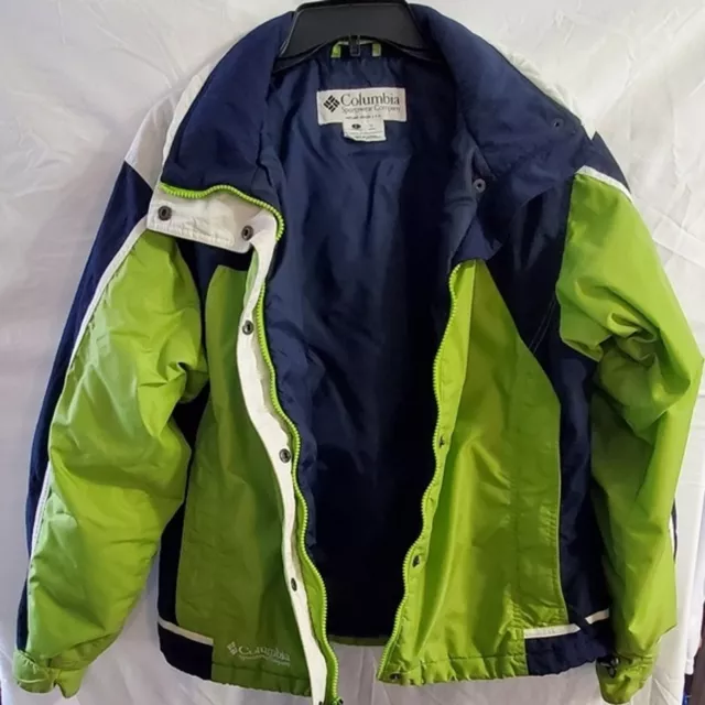 Vintage Columbia Ski Jacket size Large. Green, Blue, White, excellent condition!