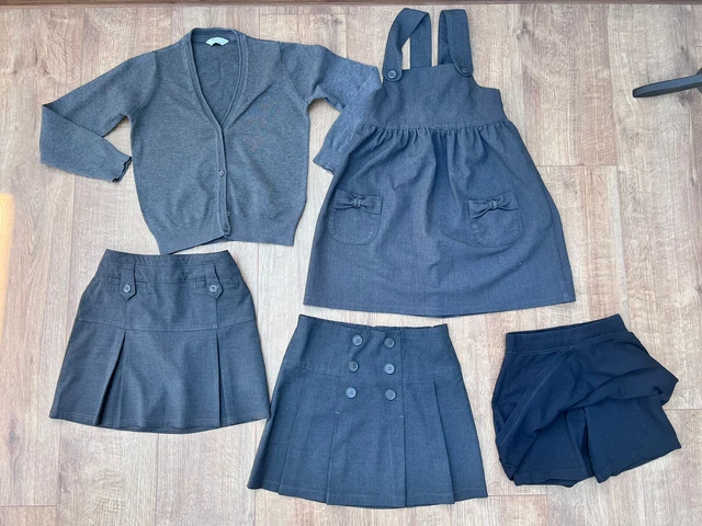 5 x abito M&S grigio pinafore Dungaree, gonna, PE Skort, cardigan età 8-9 anni