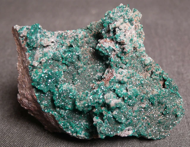 XX Dioptas XX Duftit - Tsumeb Namibia Afrika - 9x7x4cm - ca - 83 cm² - ca. 230gr