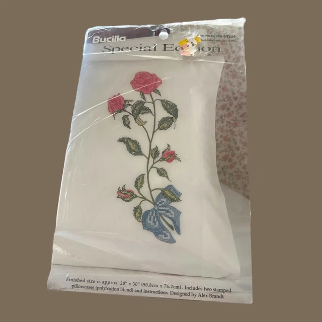 Nuevo 1997 Bucilla edición especial punto de cruz 2 fundas de almohada estampadas 20x30 rosas