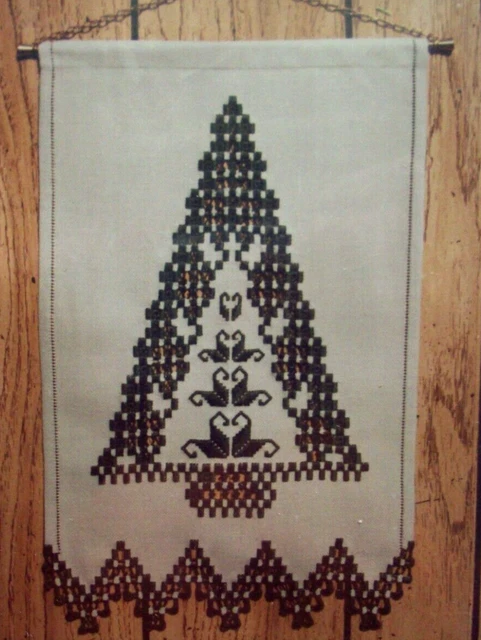 Árbol de Navidad colgante de pared Hardanger patrón bordado