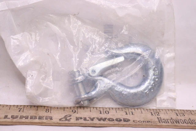 Clevis Slip Hook with Latch Grade 43 2,600-lbs. WLL 1/4" 1424853