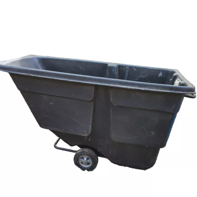 Pro-Link Standard Duty Plastic Tilt Truck, 1 Cu. Yd 1250 Lbs Black Cart