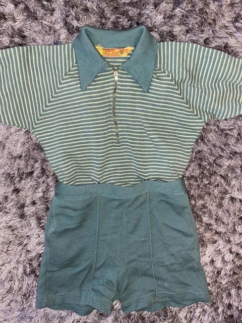Maglione e pantaloncini vintage anni '70 bambini 2 pezzi 100% lana Windsor Inghilterra Maglione e pantaloncini vintage anni '70 bambini 2 pezzi 100% lana Windsor Inghilterra