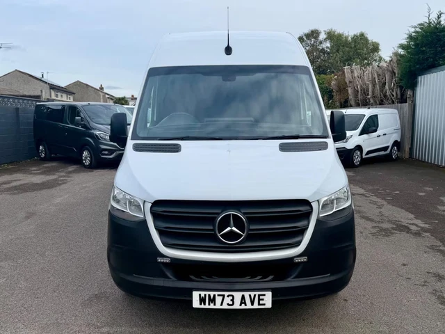 MERCEDES-BENZ SPRINTER 2.0 315 CDI Premium RWD L2 H2 Euro 6 (s/s) 5dr ...