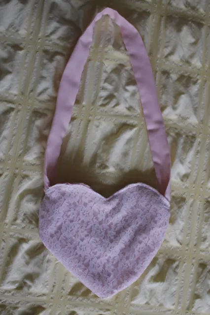 lace heart bag