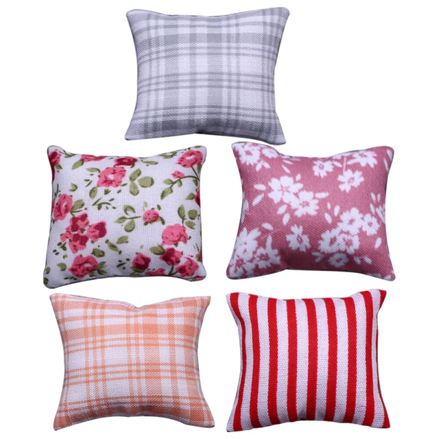 5pcs oreillers miniatures en coton Mini-résistants Décorts décoratifs de faux