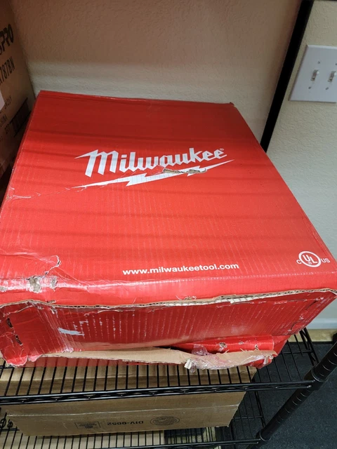 Milwaukee Magnetic Drill Press 4208-1