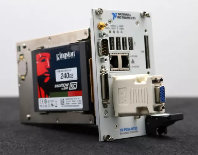 NATIONAL INSTRUMENTS Controller Embedded NI PXIe-8133 P/N 195628H-712L Usato
