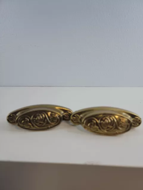 Hickory Hardware 3" Brass Cabinet Pull 2 Pc Leaf Pattern