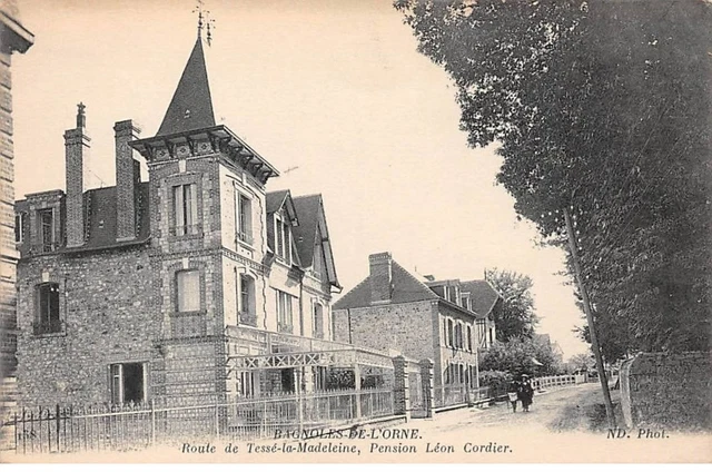 61 - Bagnoles de L'Orne  - SAN20814 - Route de Tessé la Madeleine - Pension L�