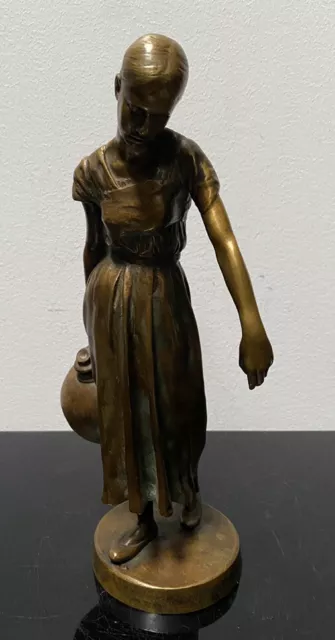 Bronze, Figur, Arthur Straßer (1854-1927), Wasserträgerin, Österreich, selten