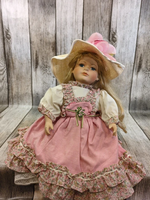 Poupée Ancienne Tête Porcelaine 36 Cm – Boîte à Musique, 19e Siècle, France