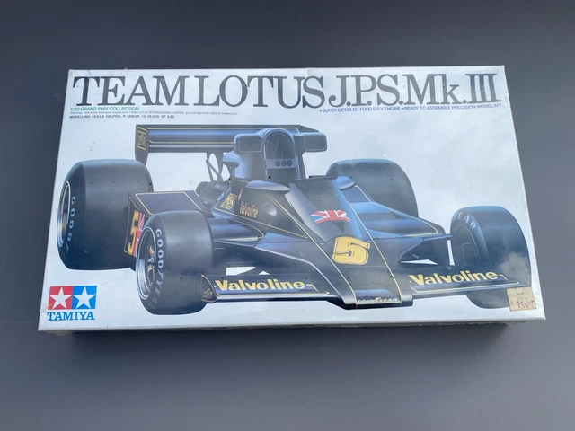 MAQUETTE À MONTER F1 Formule 1 Team Lotus JPS MK III 1/12 Tamiya EUR