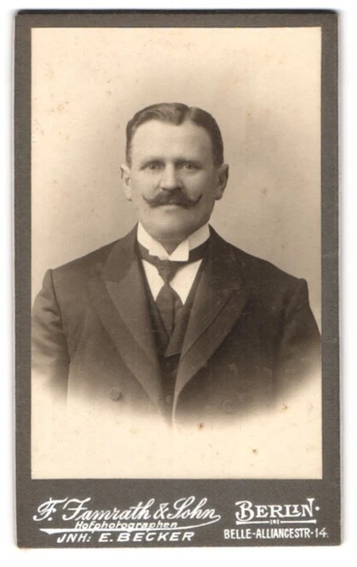 Fotografie F. Jamrath & Sohn, Berlin, Belle-Alliancestrasse 14, Herr mit gepfle