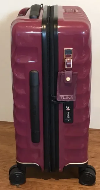 NWT 🌸TUMI  19 Degree Carry-On Expandable International Berry 3