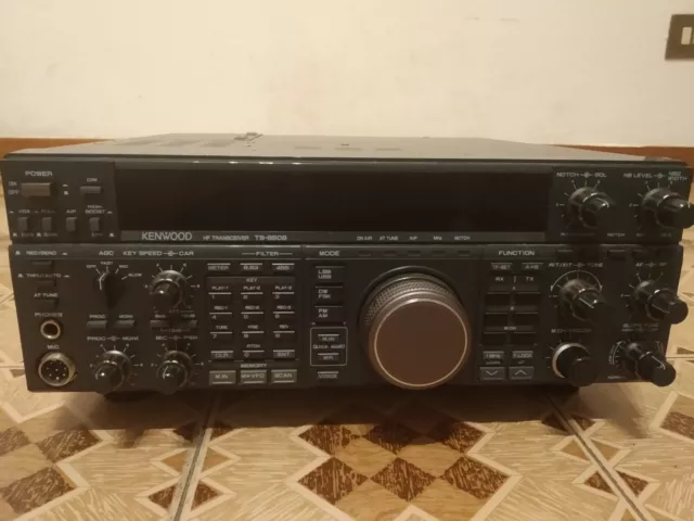 Kenwood Hf Transceiver Ts-850S