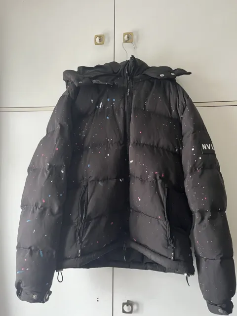 NVLTY - Shiny Puffer Jacket - Black – N V L T Y
