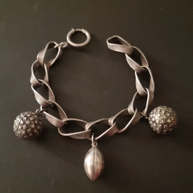 Gourmette et breloques en argent