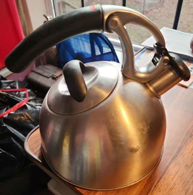 OXO Uplift Good Grips 2Qt/1.9L Stainless Steel Brushed Finish Tea Kettle