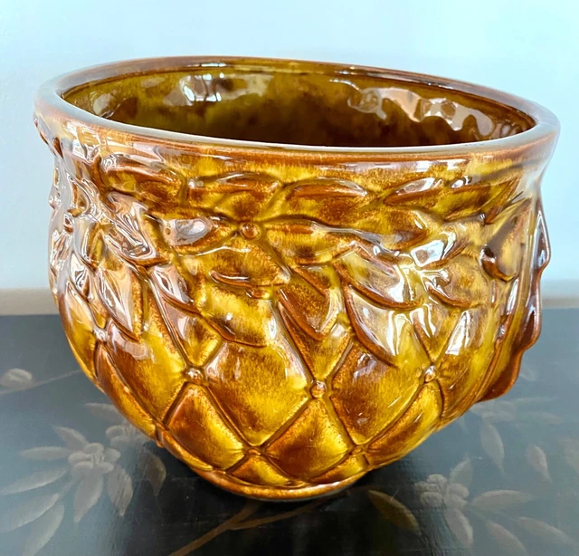 Vintage Brown McCoy Jardiniere Planter Vase Jar 1488 USA Quilt Berries