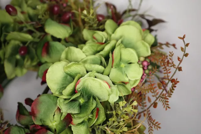 Hortensienbeerenkranz künstlich, 30 cm, Farbe Grün/Braun, Herbstdekoration 2